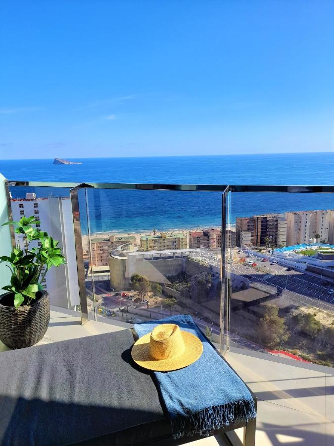 Luxury Sunset Waves 19 Floor